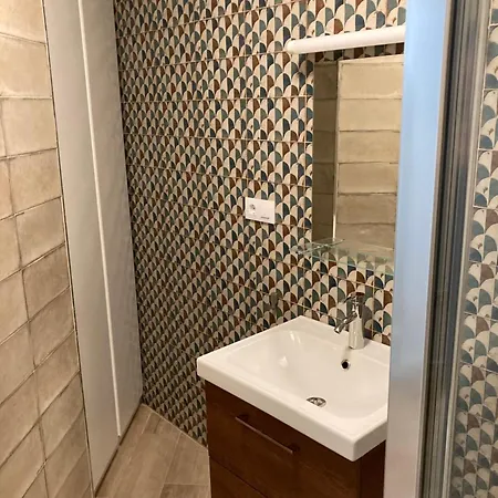 Eduardo Dato 9 * Cordoba